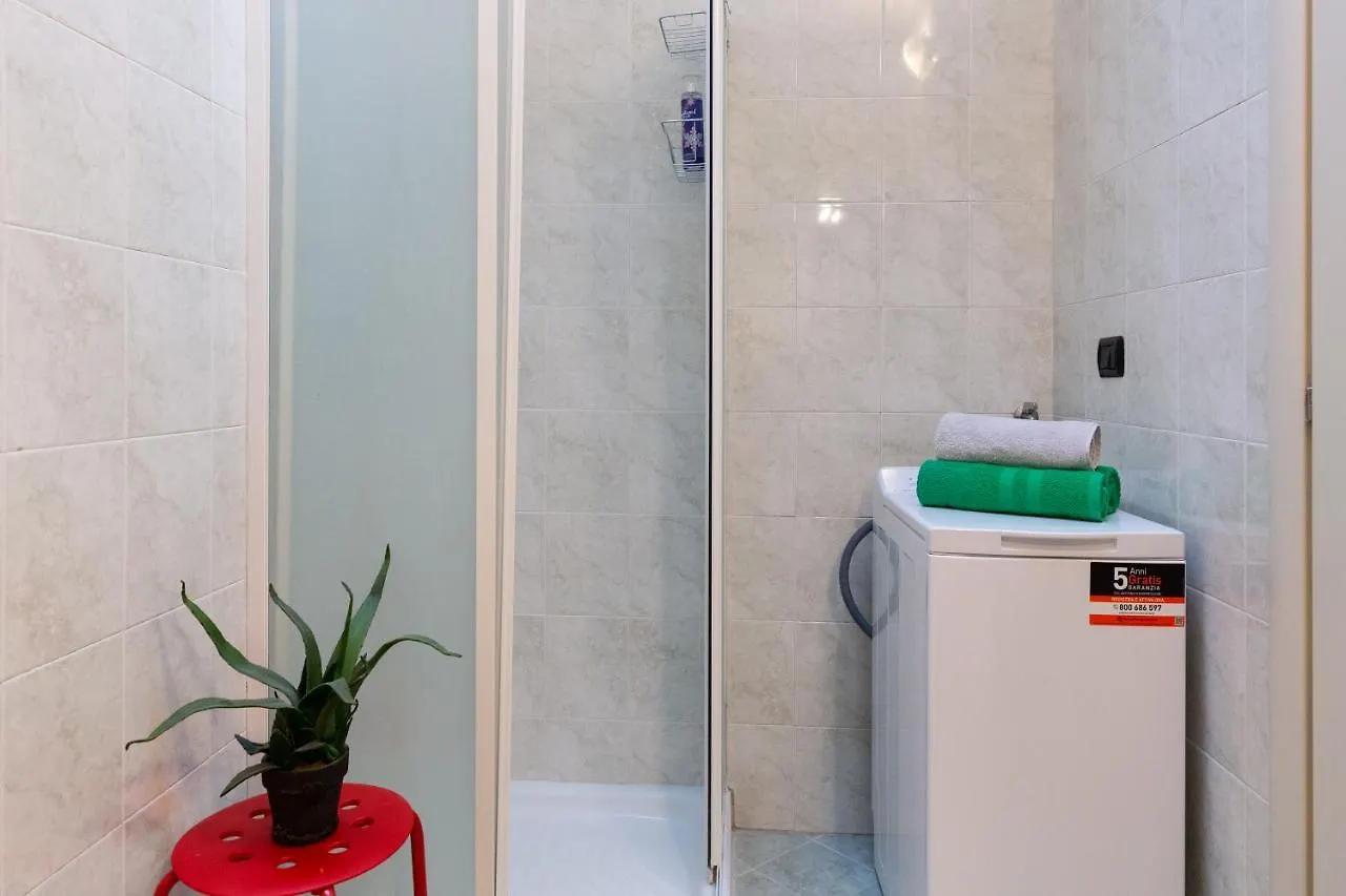 Gorla Skyline - Top Floor Apartment Milano